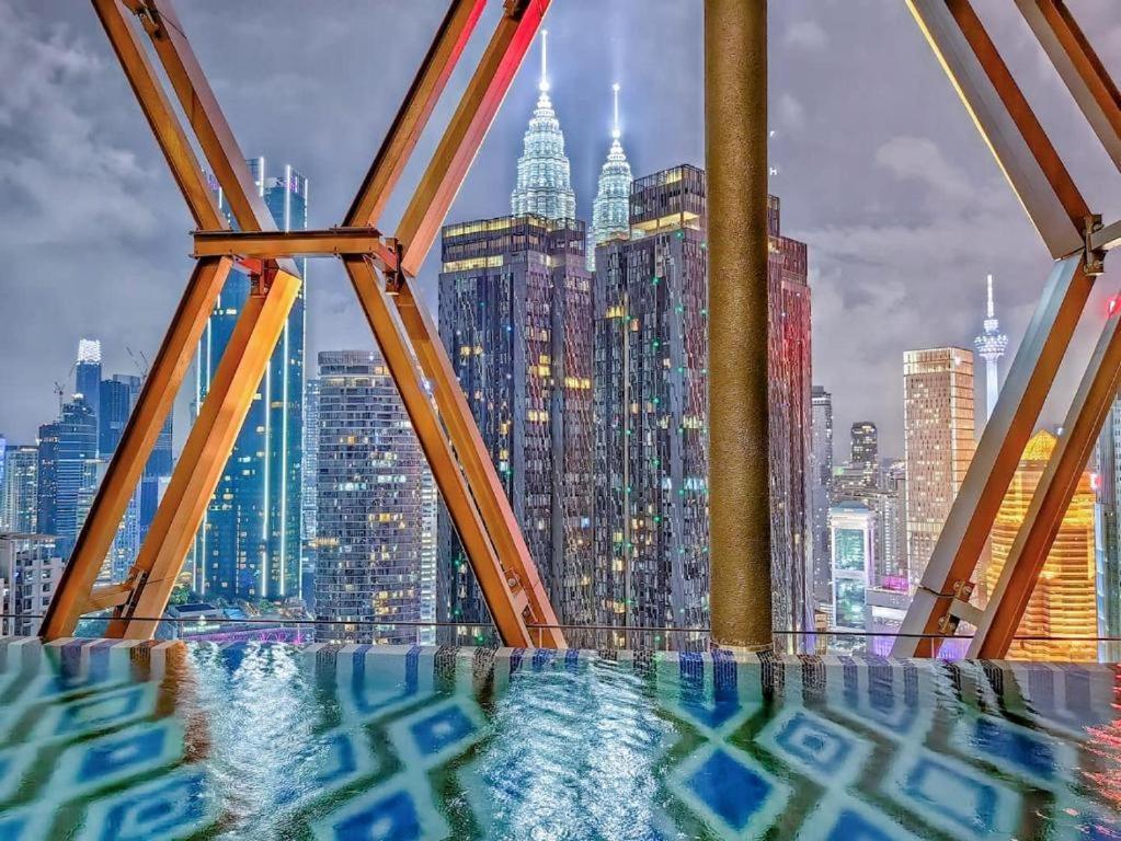Scarletz Suites Klcc By Luxe Suites Kuala Lumpur Eksteriør billede