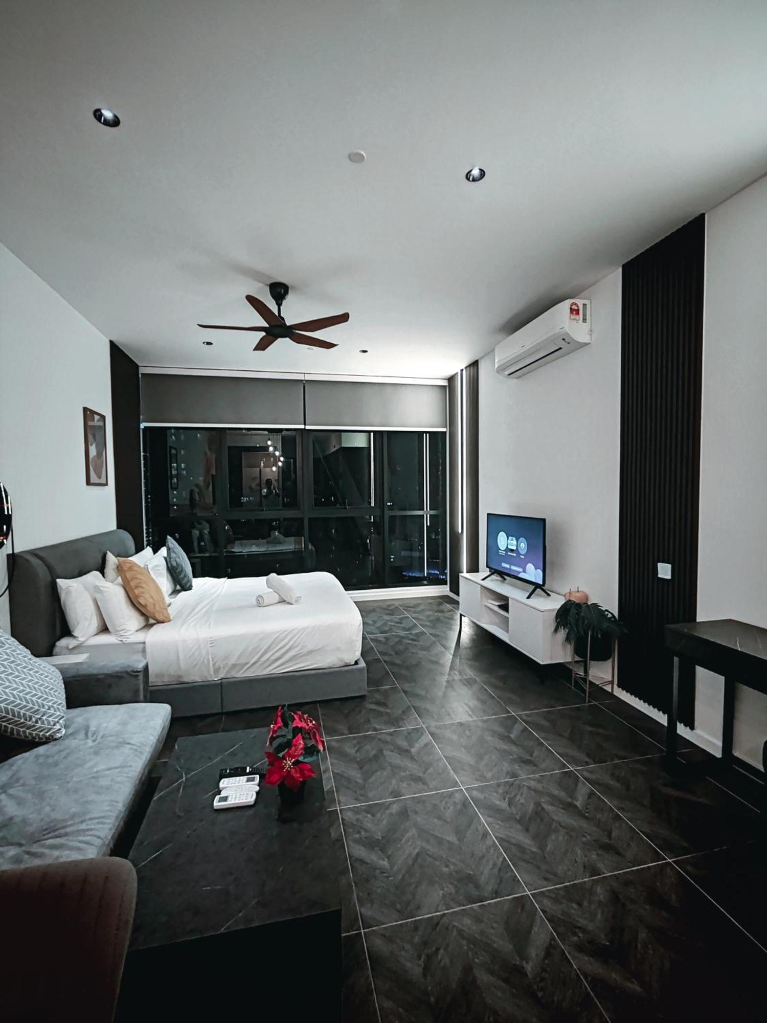 Scarletz Suites Klcc By Luxe Suites Kuala Lumpur Værelse billede